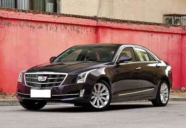 最新款凯迪拉克,温馨时光与友共度美好日常