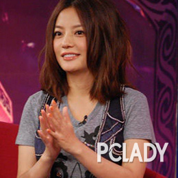 赵薇最新发型下的温馨日常与友情爱意的交织