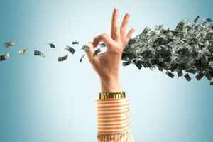 巨丰投资背后的故事,友谊、梦想与秋日陪伴的温馨篇章(11月4日最新信息)