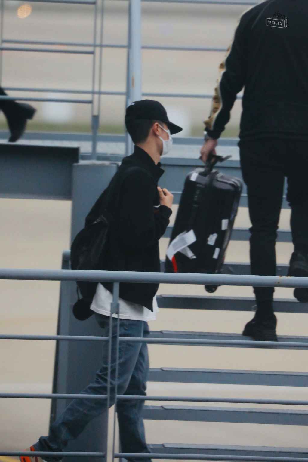 靓仔牛仔引领的自然美景之旅,11月4日的内心平和之旅