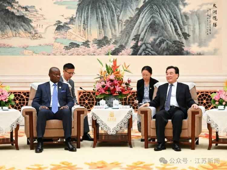 扶绥之星莫千霞最新动态,本周最新篇章揭晓