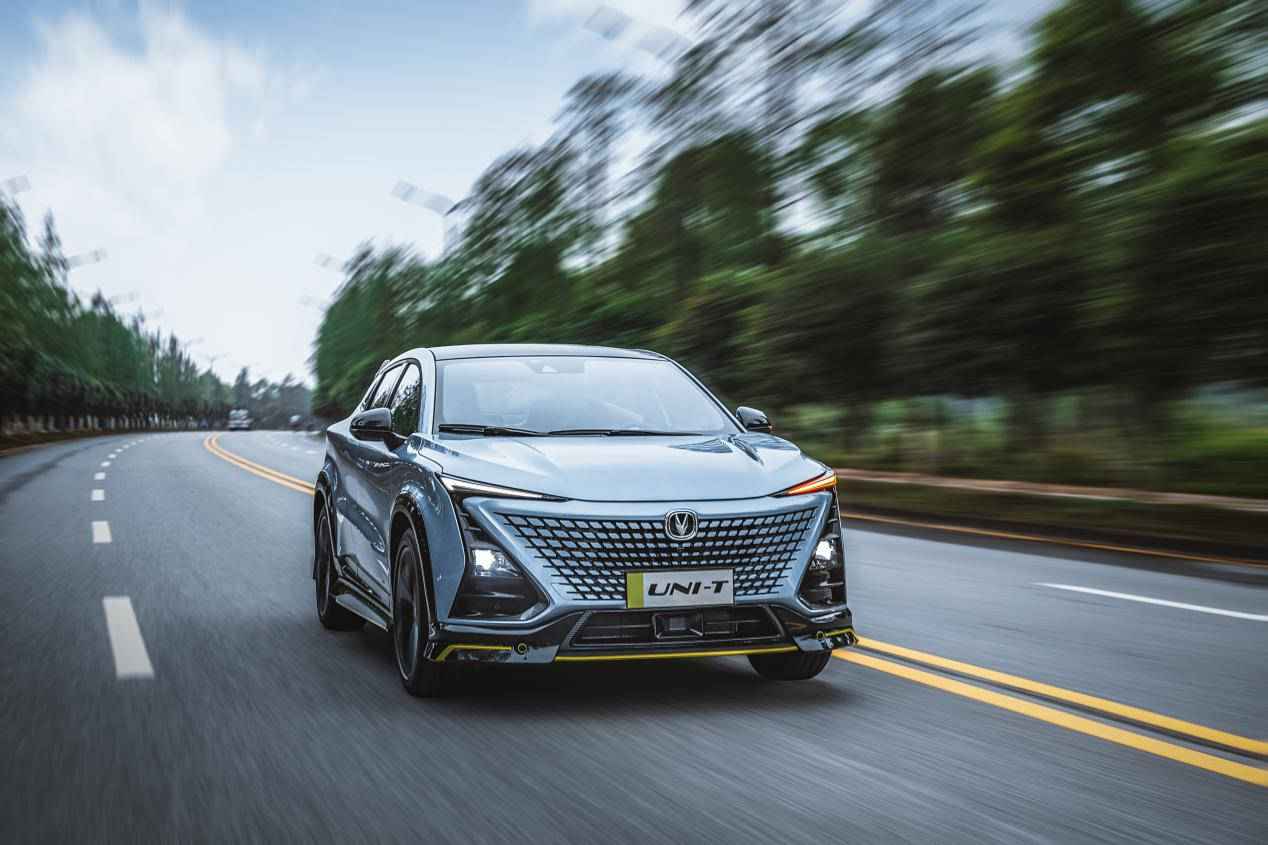 历史上的11月13日最新版降龙发布,领略未来科技的力量介绍高科技产品风采