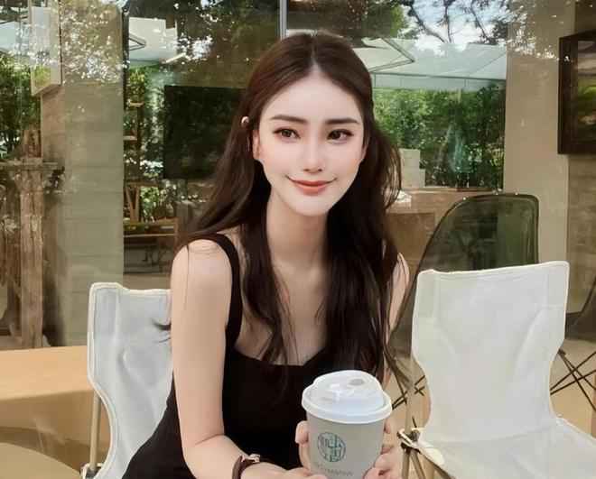 肖战最新动态揭秘,深度解析肖战最新照片,展现真实自我风采