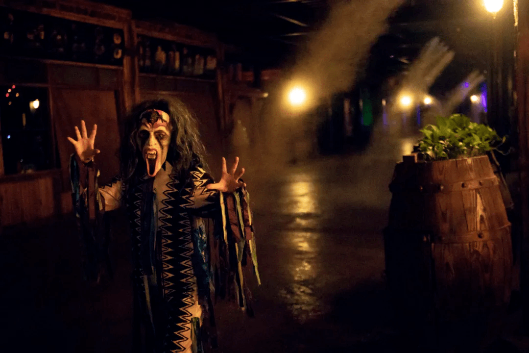 探秘惊悚秘境,最新鬼片与隐藏特色小店的神秘之旅(11月最新)